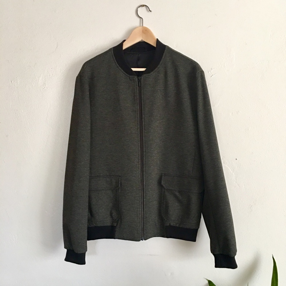— Topman Bomber —